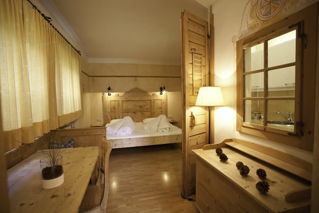 Standard Double Room,249968597:JPEG